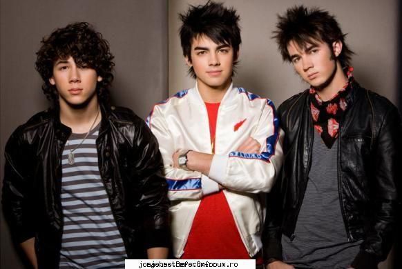 Halan Dala - Nicole - JoNaS BrOtHeRs