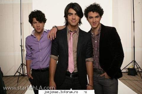 Halan Dala - Nicole - JoNaS BrOtHeRs