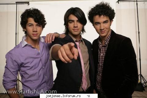 Halan Dala - Nicole - JoNaS BrOtHeRs