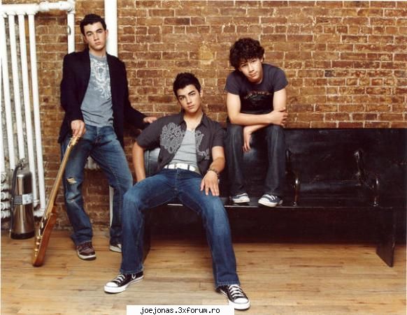 Halan Dala - aici puneti poze neuploadat eptr ca doar asa apar - JoNaS BrOtHeRs